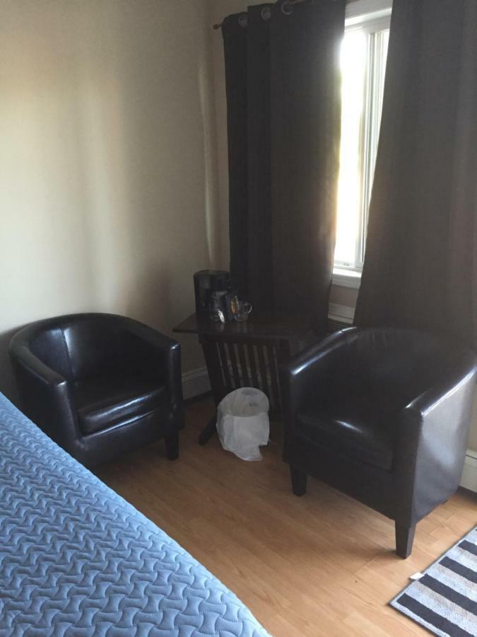 Kacee'S Northern Suites Fort Nelson Zewnętrze zdjęcie